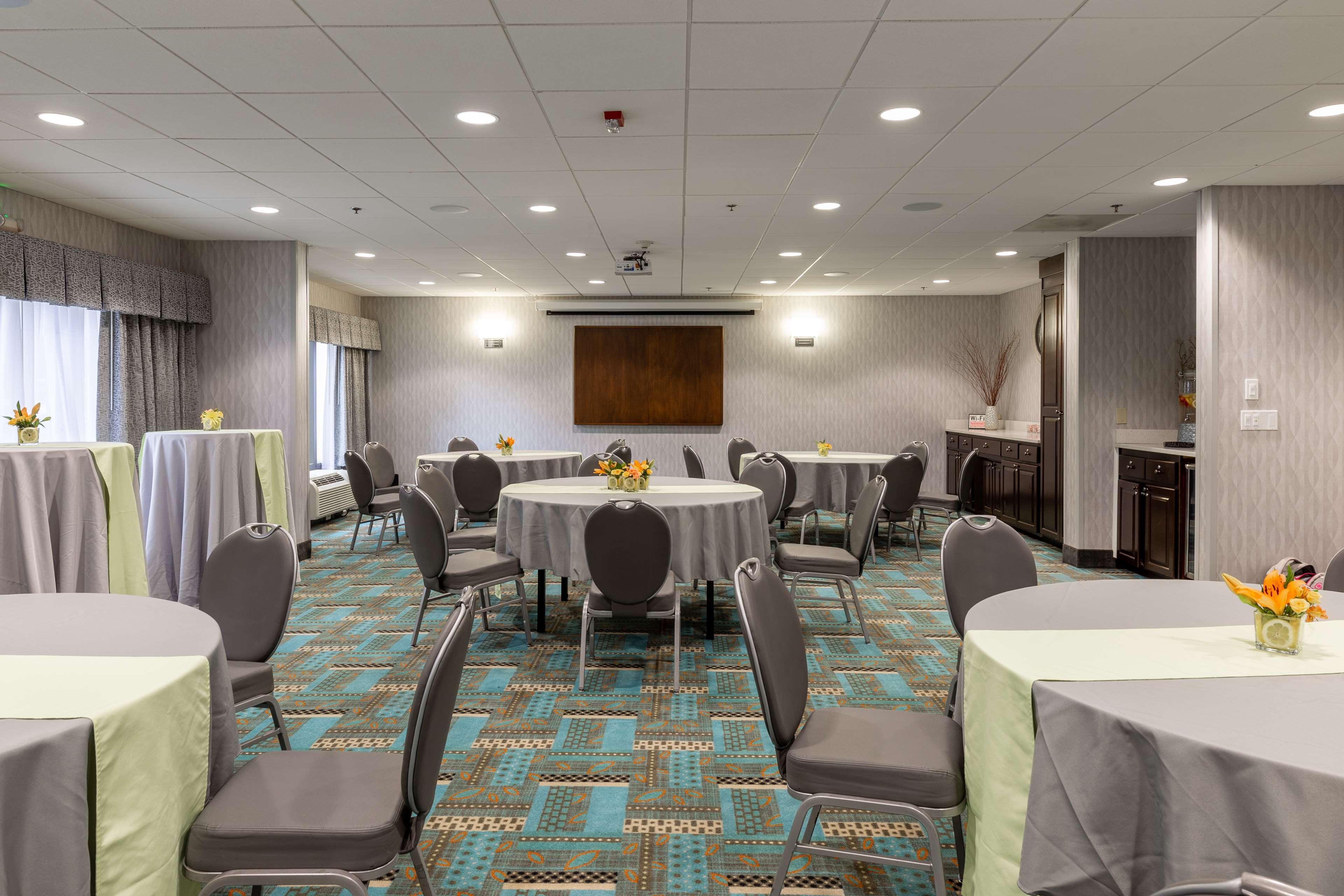 Hampton Inn Columbia I-26/Harbison Blvd מראה חיצוני תמונה