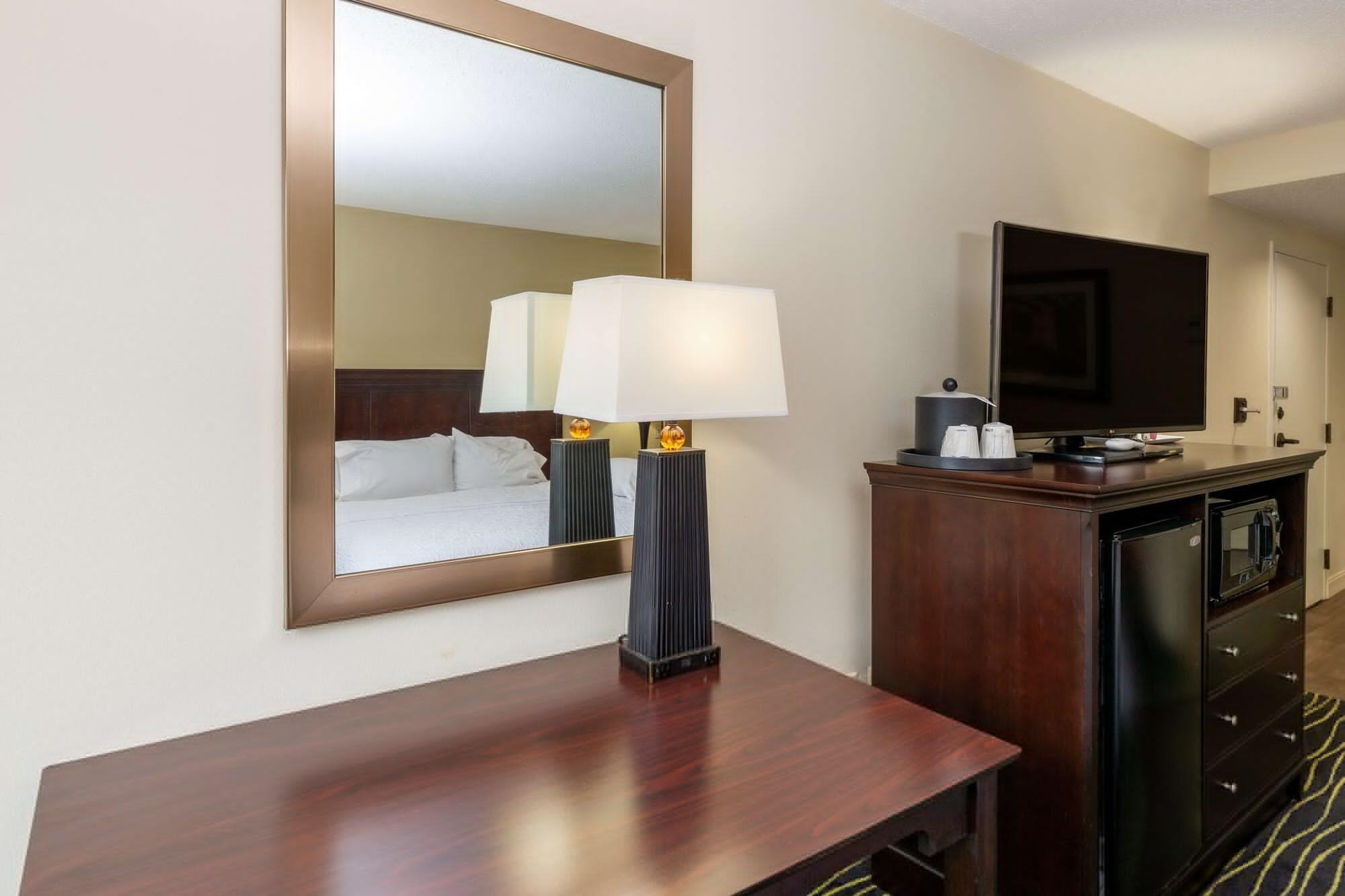Hampton Inn Columbia I-26/Harbison Blvd מראה חיצוני תמונה
