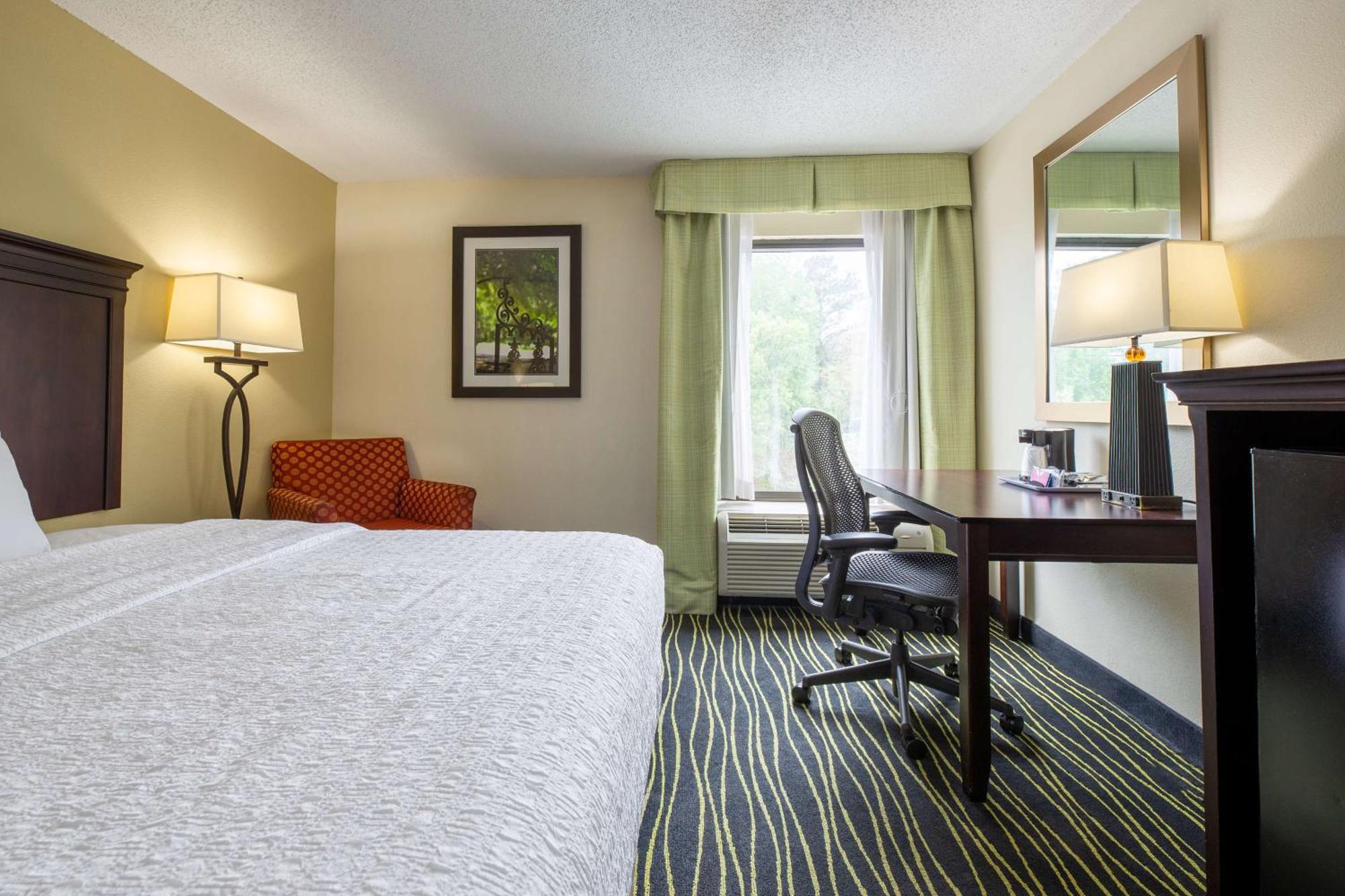 Hampton Inn Columbia I-26/Harbison Blvd מראה חיצוני תמונה