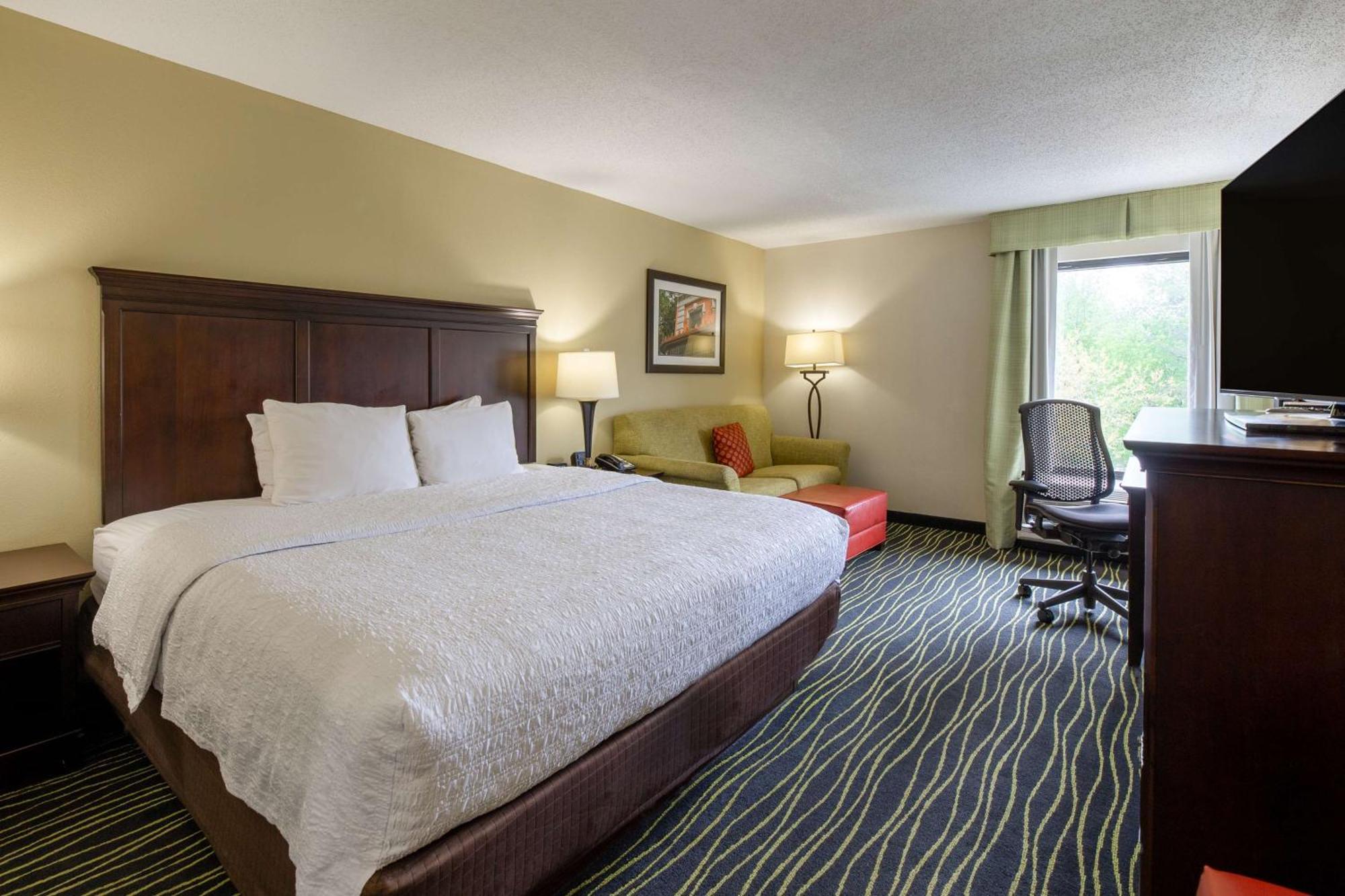 Hampton Inn Columbia I-26/Harbison Blvd מראה חיצוני תמונה