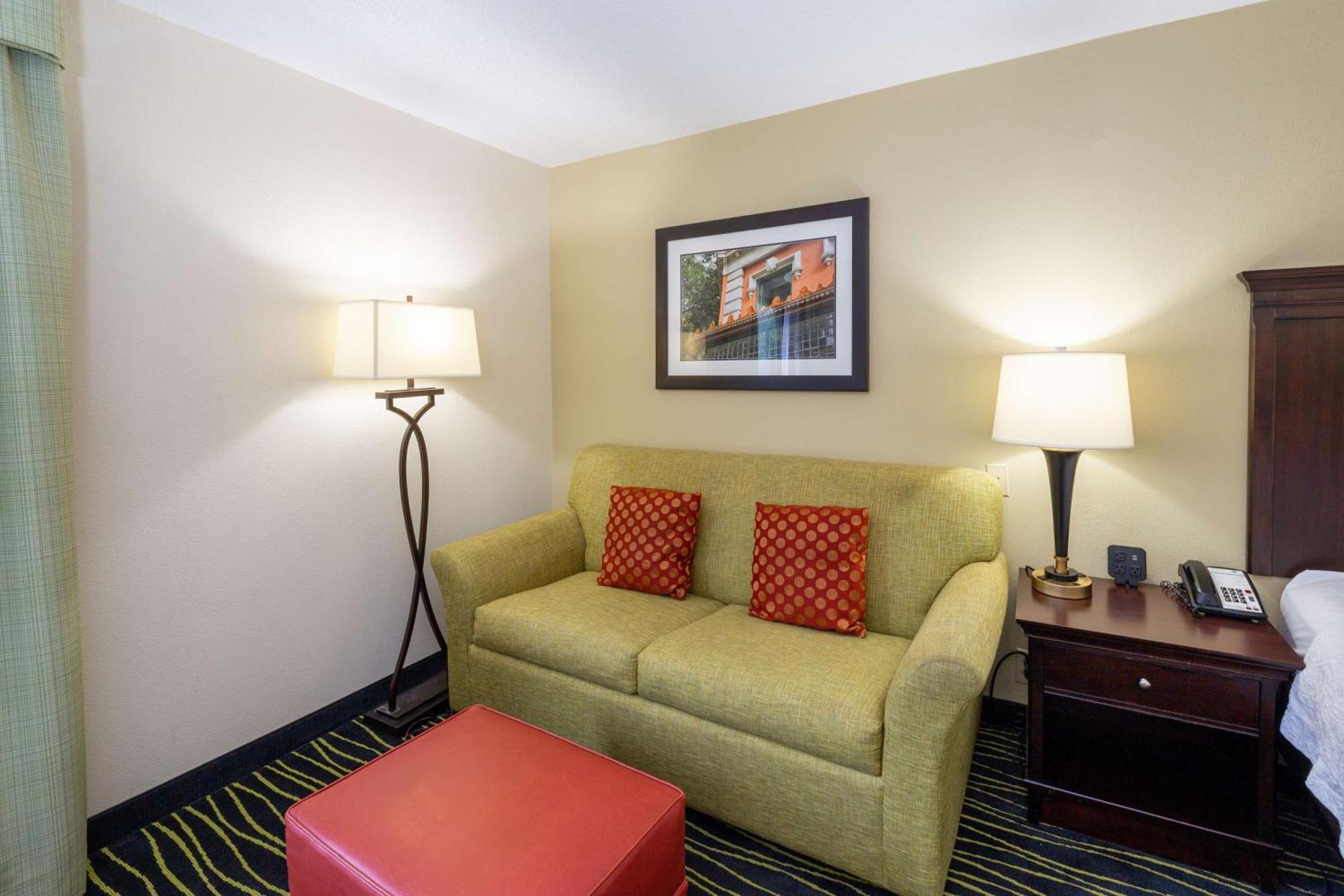Hampton Inn Columbia I-26/Harbison Blvd מראה חיצוני תמונה